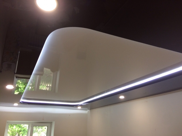 Светопрозрачные натяжные потолки